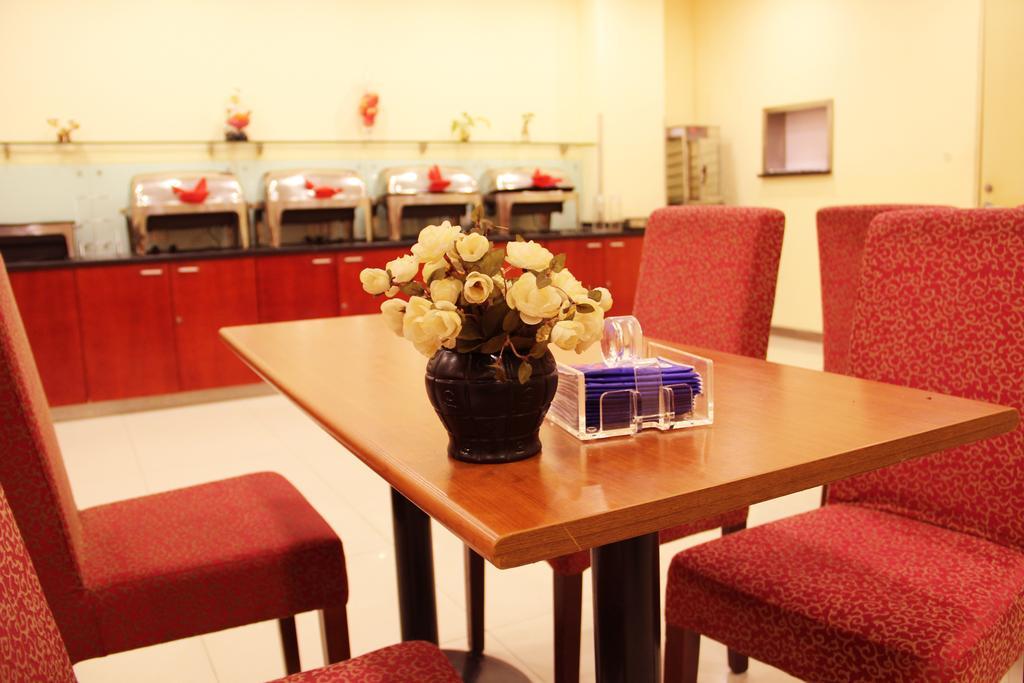 Hanting Hotel Shenyang Zhongshan Square Dış mekan fotoğraf